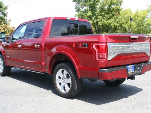 Used 2017 Ford F150 Platinum w/ Equipment Group 701A Luxury AWD/4WD image 7