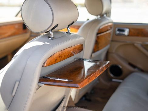 Used 1994 Jaguar XJ6 image 38