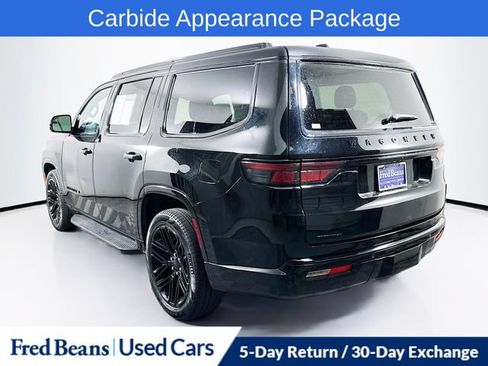 Certified 2023 Jeep Wagoneer Series II AWD/4WD image 6