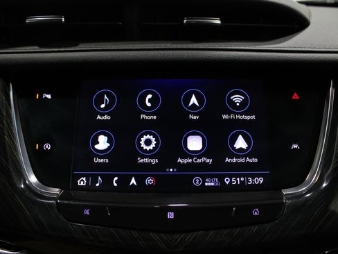 Used 2020 Cadillac XT6 Premium Luxury image 18