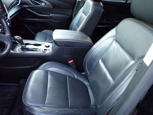 Used 2020 Chevrolet Traverse Premier w/ LPO, Floor Liner Package image 18