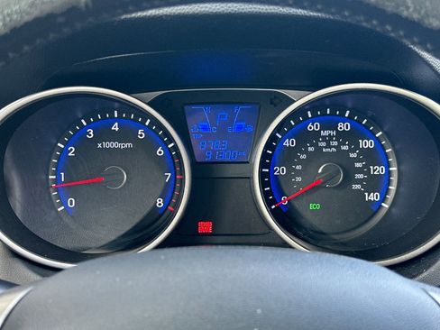 Used 2012 Hyundai Tucson Limited FWD image 20