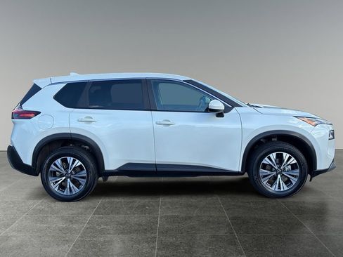 Used 2023 Nissan Rogue SV AWD/4WD image 9