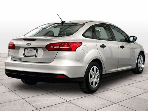 Used 2016 Ford Focus S FWD image 11