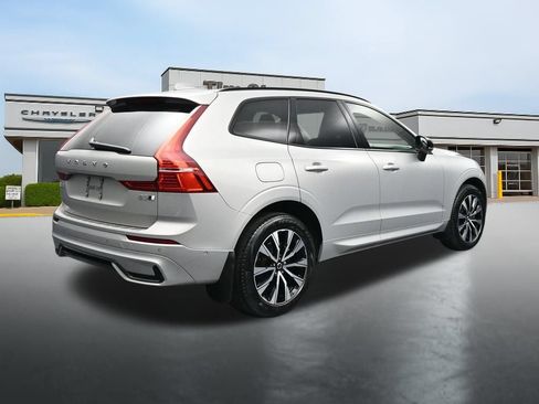 Used 2023 Volvo XC60 B5 Plus w/ Protection Package Premier AWD/4WD image 5