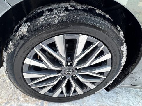 Used 2023 Nissan Altima 2.5 SV w/ SV Premium Package image 28