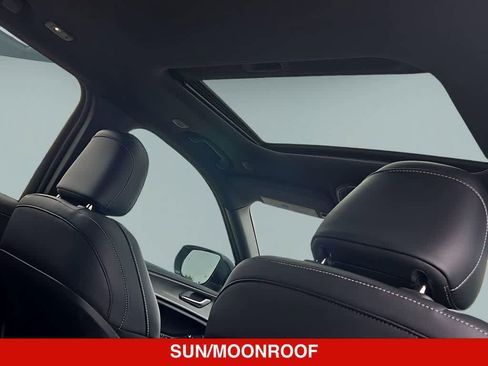 New 2026 Jeep Grand Cherokee Altitude AWD/4WD image 23