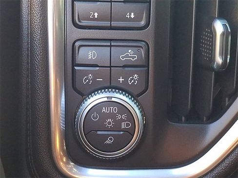 Used 2020 GMC Sierra 3500 Denali w/ Denali Ultimate Package image 25