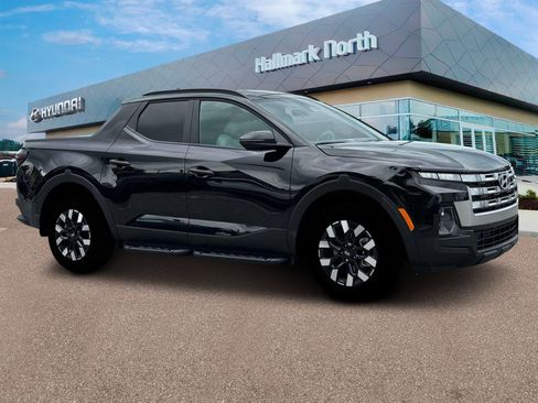Certified 2025 Hyundai Santa Cruz SEL FWD image 10