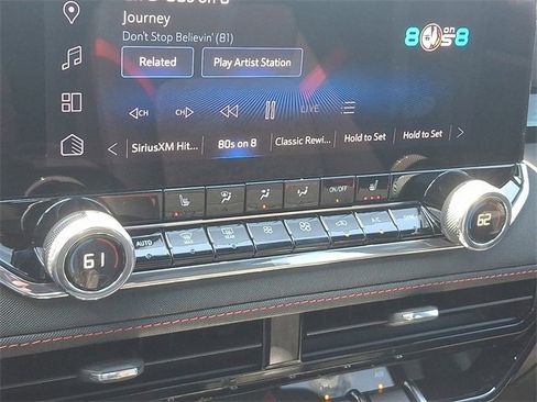 Used 2025 Chevrolet Colorado Z71 w/ Technology Package image 15