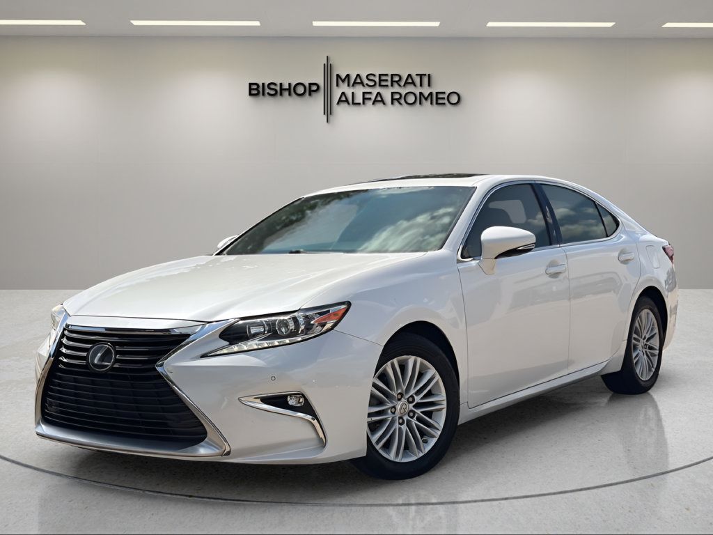 Used 2017 Lexus ES 350 w/ Premium Package FWD image 2
