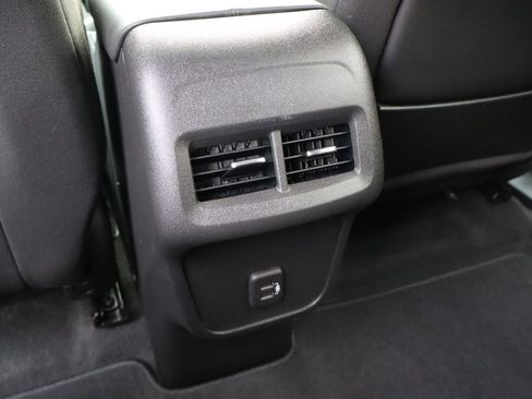 Used 2022 GMC Terrain SLE w/ Driver Convenience Package image 39