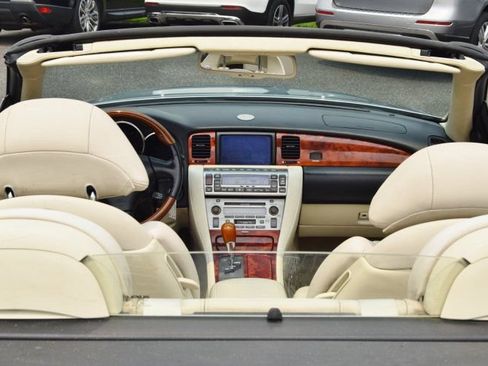 Used 2003 Lexus SC 430 Convertible RWD image 11