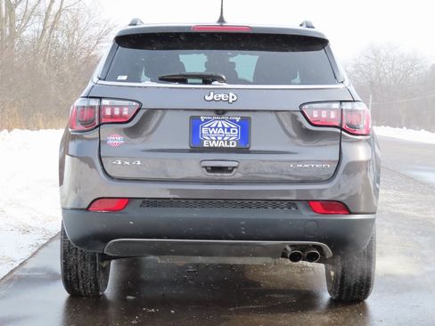 Certified 2022 Jeep Compass Limited image 14