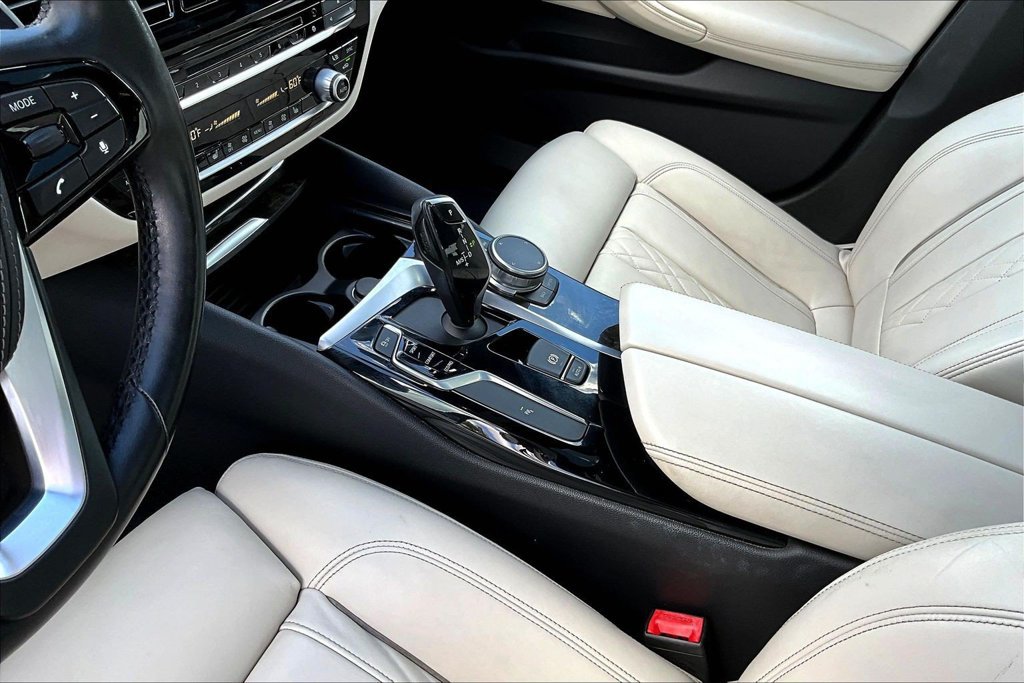 Used 2019 BMW 540i xDrive w/ Convenience Package AWD/4WD image 20