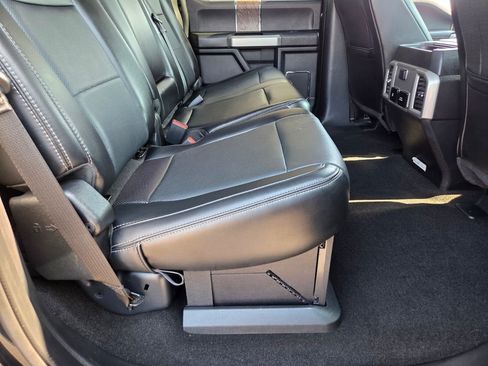Used 2019 Ford F250 Lariat w/ Lariat Ultimate Package AWD/4WD image 20