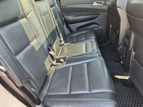 Used 2020 Jeep Grand Cherokee Limited w/ Luxury Group II AWD/4WD image 21