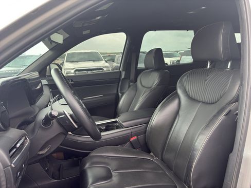 Used 2024 Hyundai Palisade Calligraphy FWD image 9