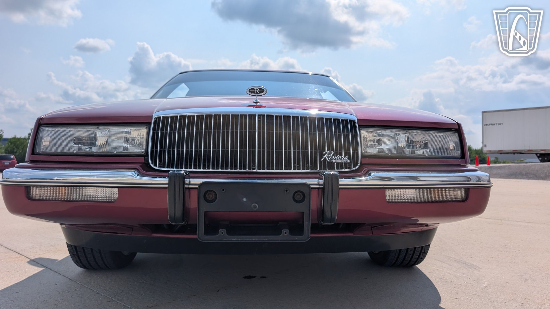 Used 1990 Buick Riviera Coupe FWD image 25