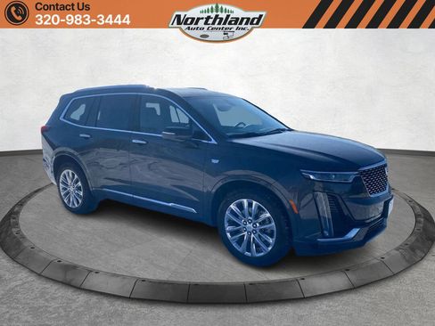 Used 2023 Cadillac XT6 Premium Luxury w/ Technology Package image 3