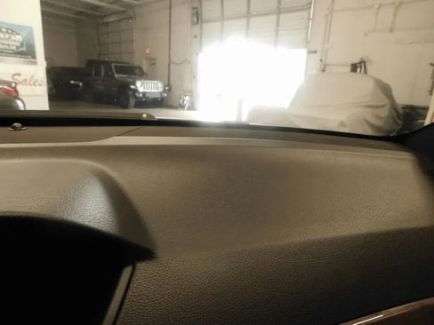 Used 2014 Mercedes-Benz C 250 C 250 Coupe 2D image 31