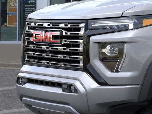 New 2026 GMC Canyon Denali image 21