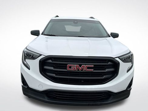 Used 2021 GMC Terrain SLT w/ Infotainment Package II FWD image 9