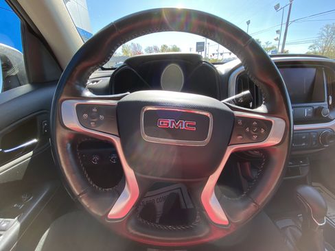 Used 2022 GMC Canyon Elevation w/ Trailering Package image 12