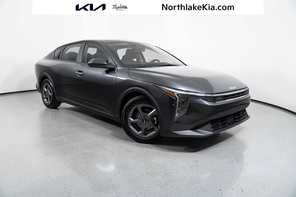 Used 2025 Kia K4 FWD image 1