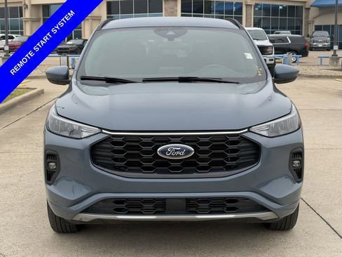 Certified 2023 Ford Escape ST-Line Select image 9