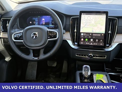 Certified 2025 Volvo XC90 B6 Plus image 14