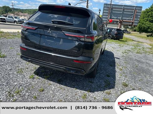 Used 2026 Mitsubishi Outlander LE FWD image 5