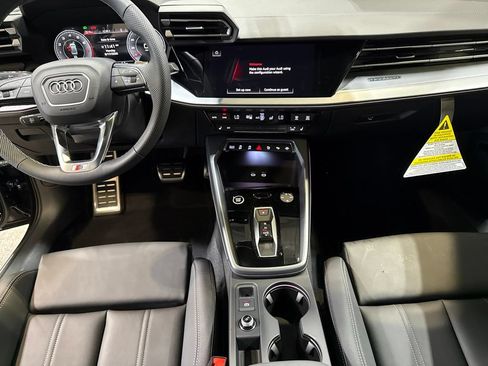 Used 2023 Audi Q7 3.0T Premium AWD/4WD image 26
