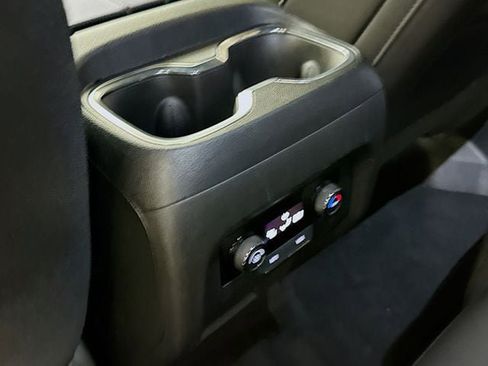 Used 2024 Chevrolet Traverse LT w/ LPO, Cargo Package image 28