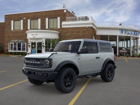 Used 2024 Ford Bronco Black Diamond image 26