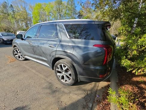 Used 2022 Hyundai Palisade SEL w/ 8P Bench Seat Package image 4