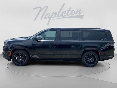 Used 2024 Jeep Grand Wagoneer L Series II w/ Quick Order Packagew 28T AWD/4WD image 2