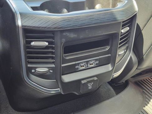 Used 2023 RAM 1500 Laramie AWD/4WD image 19