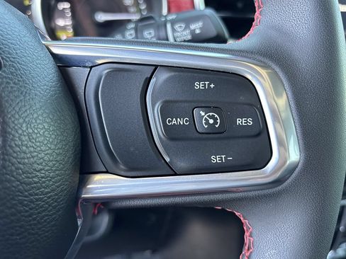 Used 2023 Jeep Wrangler Unlimited Rubicon 4xe AWD/4WD image 13