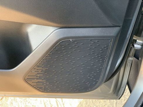 Certified 2026 Chevrolet Equinox LT FWD image 22