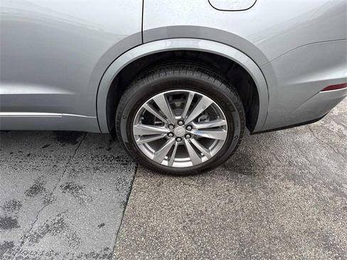 Certified 2023 Cadillac XT6 Premium Luxury w/ LPO, Floor Liner Package image 32