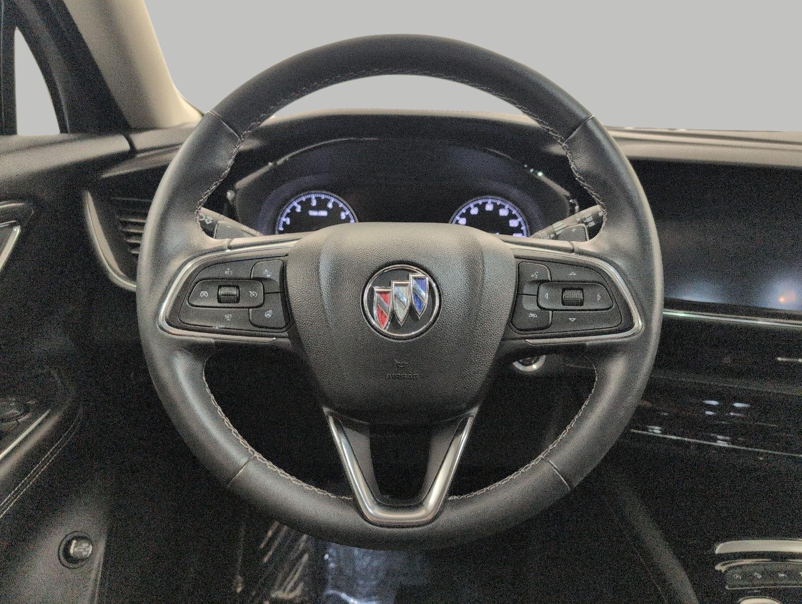 Used 2023 Buick Envision Essence AWD/4WD image 5