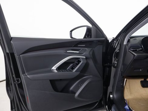 New 2025 Audi Q5 Premium Plus image 21