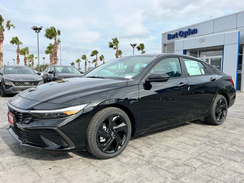 New 2026 Hyundai Elantra Sport w/ Cargo Package FWD image 3