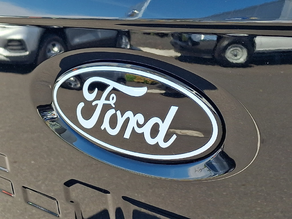 Used 2026 Ford F150 XLT w/ Equipment Group 302A MID AWD/4WD image 31