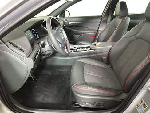Certified 2023 Hyundai Sonata SEL Plus FWD image 12
