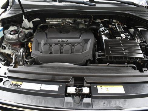 Used 2021 Volkswagen Tiguan SE R-Line AWD/4WD image 30