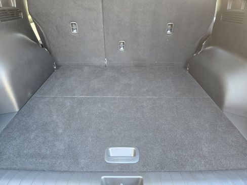 Certified 2025 Hyundai Tucson SE image 31