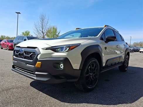 Certified 2024 Subaru Crosstrek 2.5i Wilderness w/ Crosstrek Mirror Package image 4