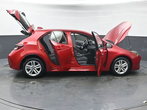 Used 2021 Toyota Corolla SE w/ SE Preferred Package image 49